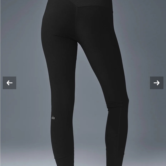 High Waisted Alosoft Lounge Leggings in Black size Small - Picture 3 of 5